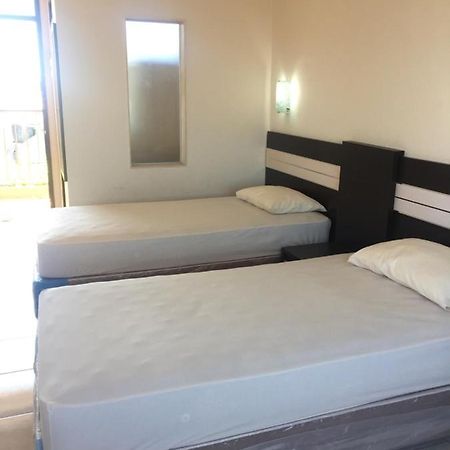 Pakerisan East Mansion Hotell Denpasar Eksteriør bilde